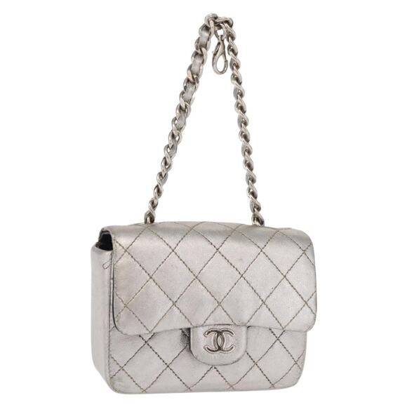 CHANEL Handbags - Chanel Matelasse Chain Handbag